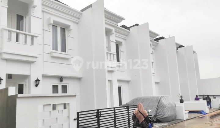 Rumah American Style Pondok Kopi, Dekat Tol & Lrt