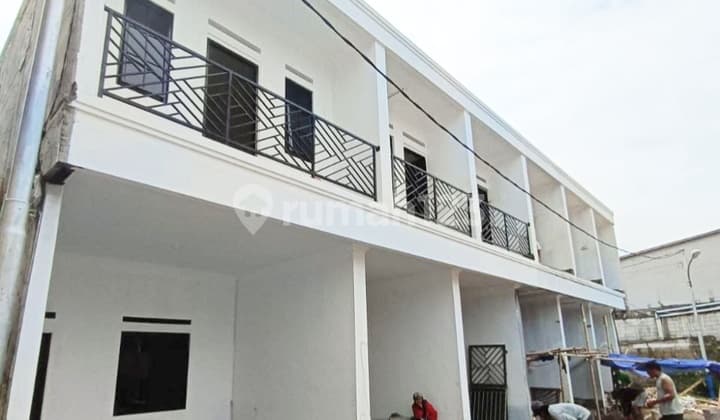 Aparthouse Modern 2 Lantai, Strategis Dekat Pasar Induk Dantol