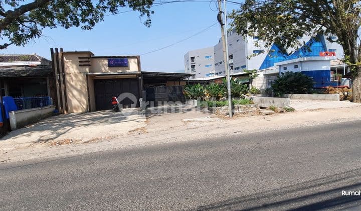 Ruang Usaha Di Jl. Dayeuhkolot Raya Shm Ada Bangunan Cafe 910 M