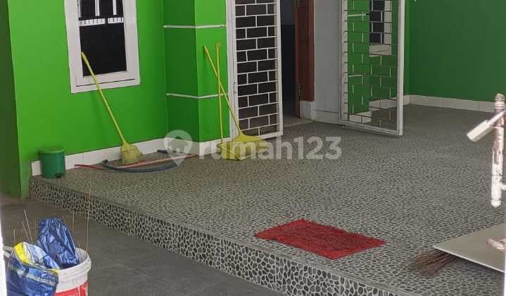 Rumah 2 Lantai Dekat Unpad Jatinangor Komplek Puri Indah
