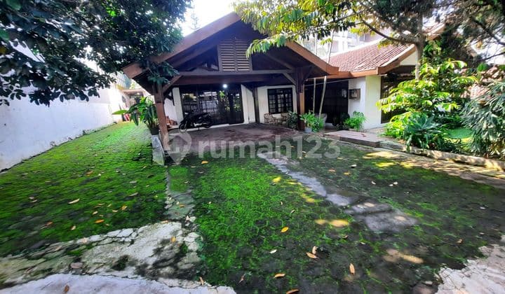 Rumah Di Bukit Dago Selatan Dago, Coblong, Kota Bandung SHM