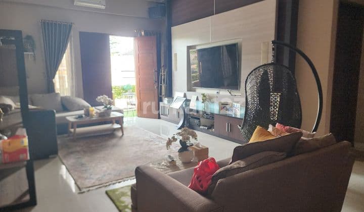 Di Jual Rumah 3 Lantai Di Modernland Tangerang SHM