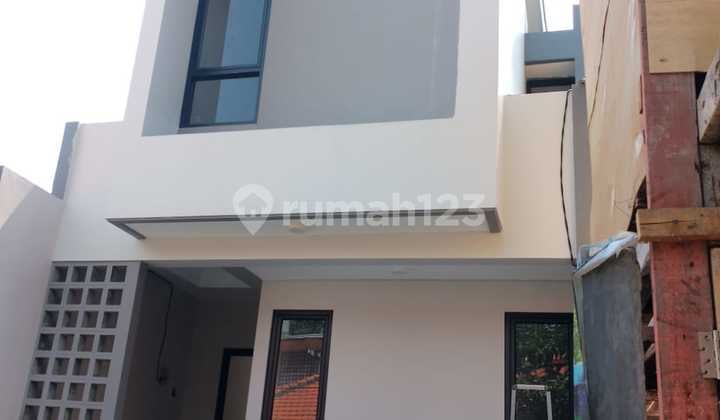 Rumah siap huni lt 80 m2 di kayu putih , Jakarta timur murah
