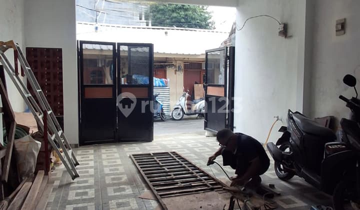 Rumah Baru lt 63 m2 di cempaka putih , jakarta pusat murah