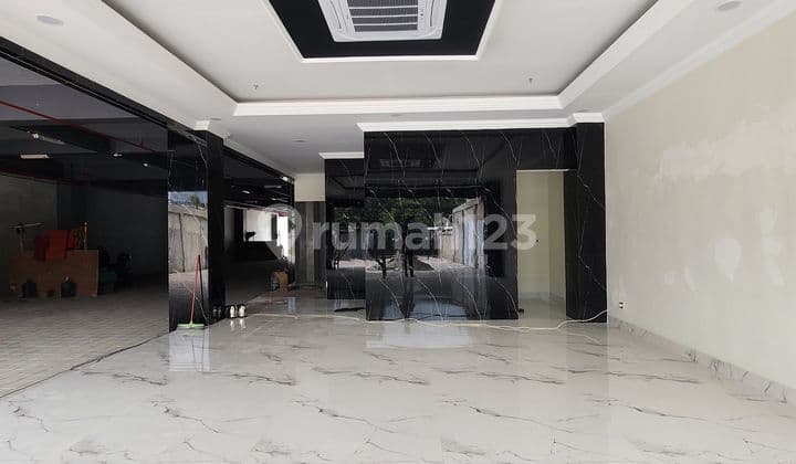 Gedung Baru lt 1075 m2 di Menteng, Jakarta Pusat murah