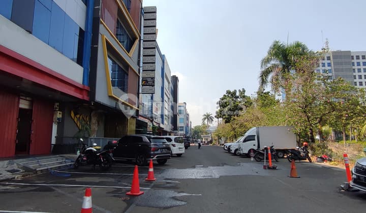 Ruko Gandeng LT 120 M2 di Kelapa Gading , Jakarta Utara Murah