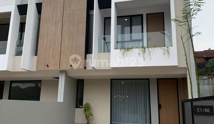 Rumah 2 Lantai Baru Dan Ekslusif Di Perumahan Sawangan, Depok