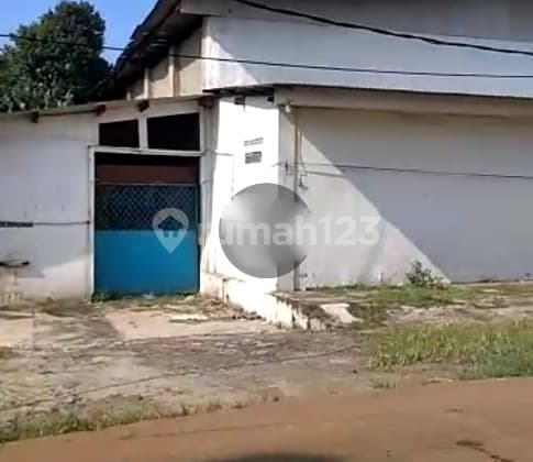 Gudang Pinggir Jalan Siap Pakai Container Winta Deddy
