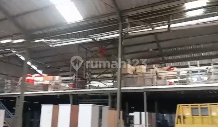 Gudang masuk 40 feet jamal