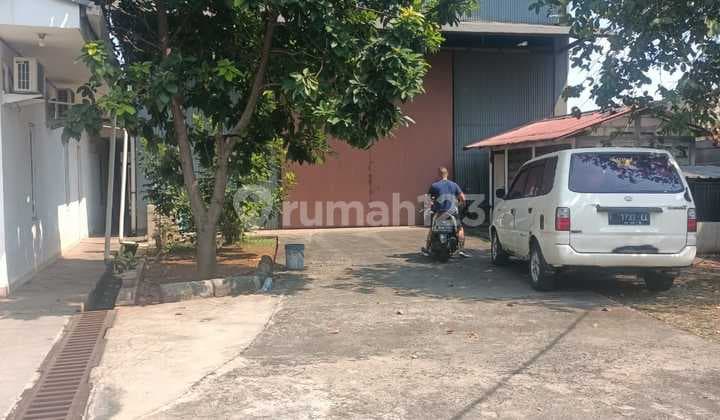 Gudang dekat toll jamal