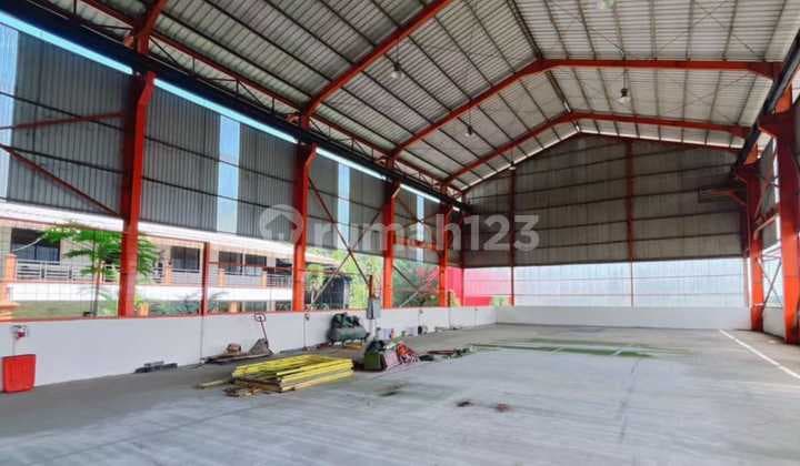 Warehouse ready for occupancy wan