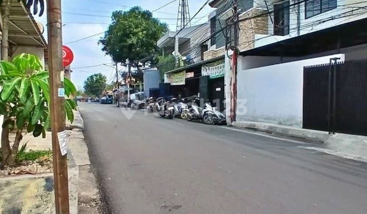 Boarding House 29 Rooms Fully Occupied with Turnover 800M/Year in North Cipete Kebayoran Baru South Jakarta