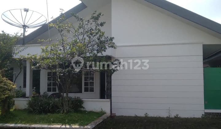 Villa Sejuk Full Furnish Di Kota Bunga Cipanas Puncak