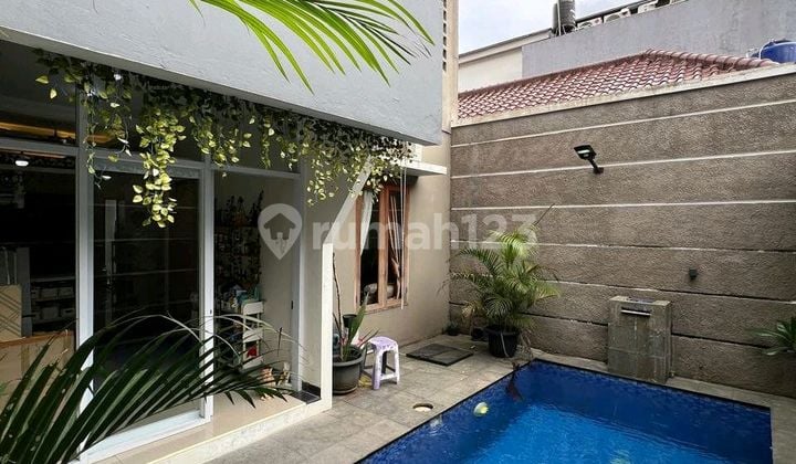 Rumah Dalam Cluster Ada Kolam Renang di Cilandak Ragunan SHM Harga Murah