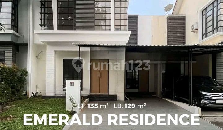 Ready-to-Occupy House In Emerald Bintaro Sector 9 With Certificate of Ownership