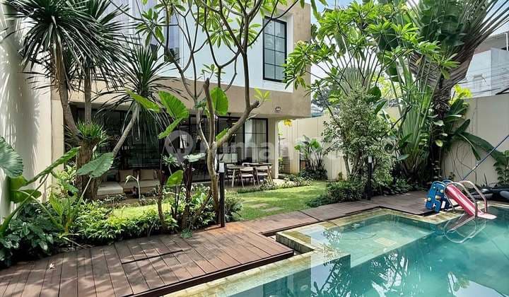 House in Bintaro, Hook Modern Tropical with Private Pool and Gym Area, Freehold Title (SHM)