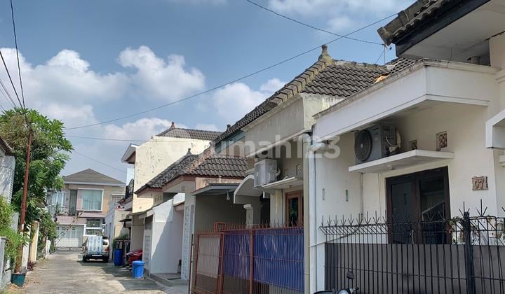 Rumah Dijual Dalam Perum Area Jalan Solo Ambarukmo Plaza