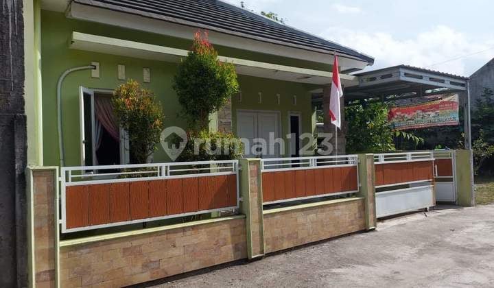 Rumah Dijual Bu Siap Huni Dalam Perumahan Dekat Pasar Sleman