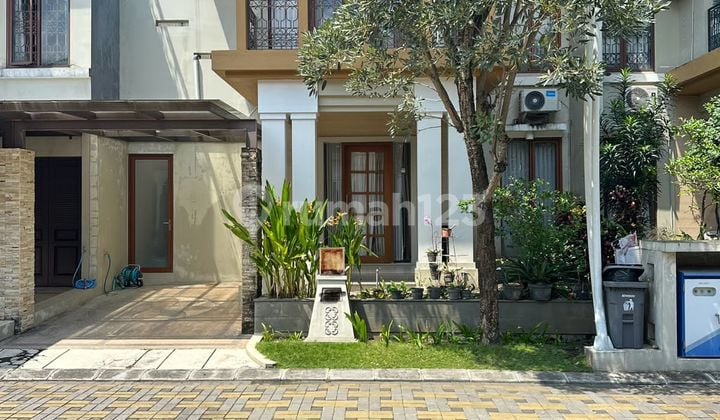 Rumah Disewakan 5 Kamar Furnish Dalam Perumahan Elit Jakal KM 8