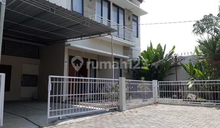 Rumah Disewakan Jalan Kaliurang KM 10Semi Furnish