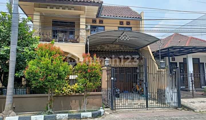 For sale, affordable Rungkut Asri house ready to occupy For sale, affordable Rungkut Asri house ready to occupy