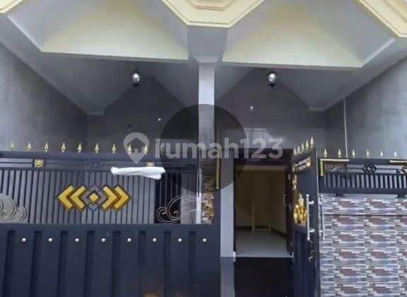 Dijual Rumah Bronggalan Dekat dengan pusat kota 900 Jt
