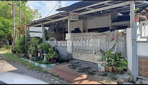 Rumah Pondok candra sebelah POM bensin deket Indomart ,Superindo