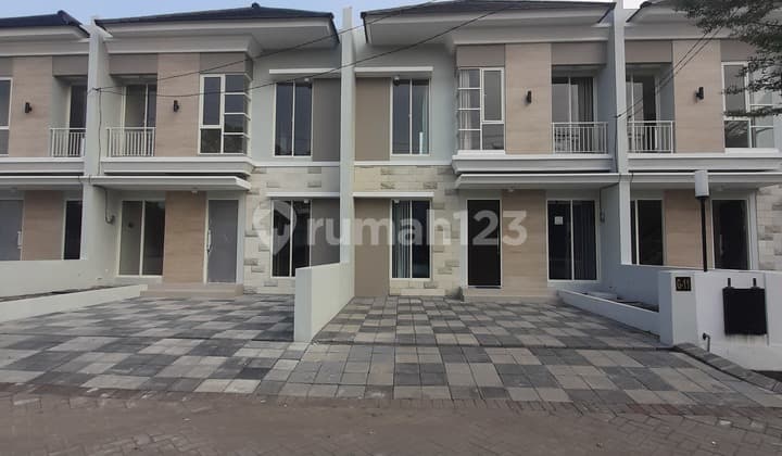 Rumah 2 Lantai, Heavenland Park Kota Sidoarjo (0 Jl. Lingkar Timur) Rumah Bagus SHM