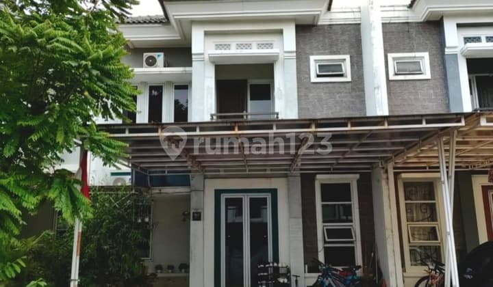 Siap Huni Rumah Sebrang Kolam Renang Cluster Michelia