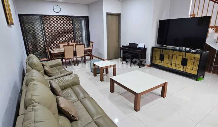 Termurah Rumah 3 Lantai, Greenwich Park Cluster Caelus BSD