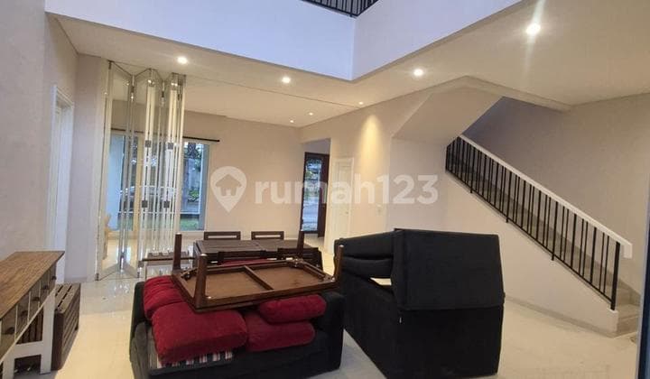 Rumah Mewah Private Pool Siap Huni, Sutera Aruna Alam Sutera
