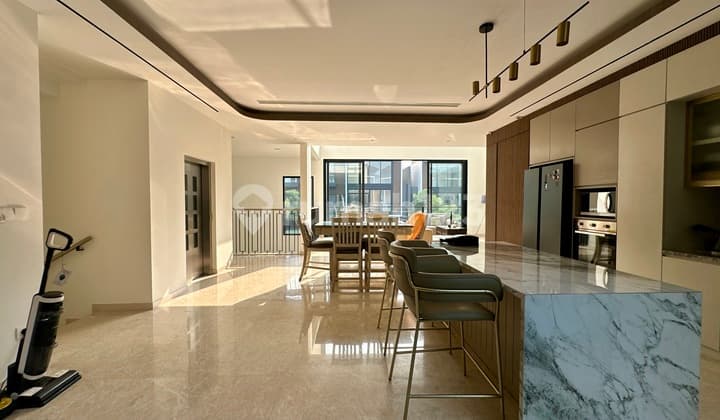 Siap Huni Rumah Private Pool Semi Furnished Cluster Laurel