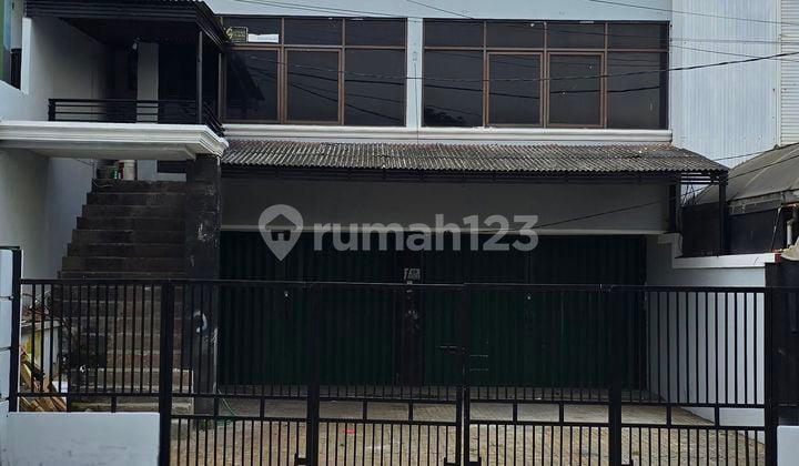 Ruko 3 Lantai Gandeng Cut Mutia Bekasi Kota Samping Bajawa