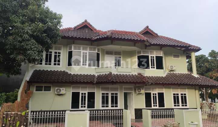 Dijual Rumah Hook Dekat Mall Dan Tol di Bekasi Barat