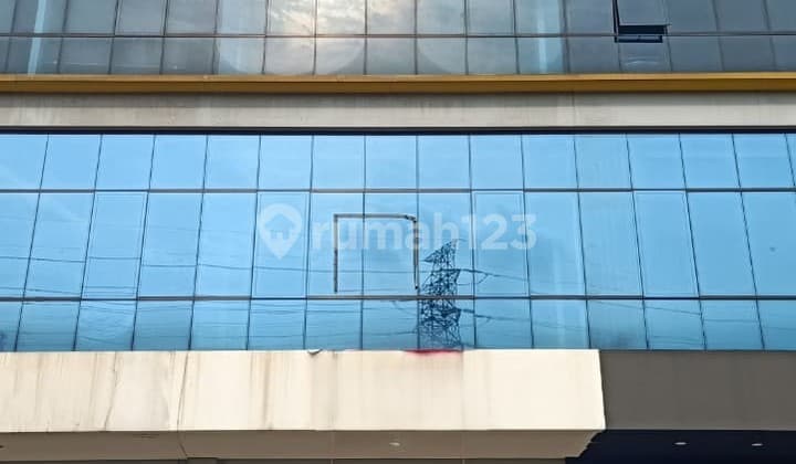 Ruko 4 Lantai Dekat Tol di Grand Kota Bintang Bekasi