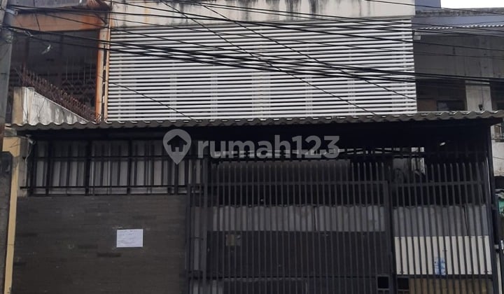 Di Jual Rumah 2 Lantai Di Cosmos Taman Ratu Jakarta Barat