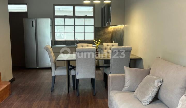 Siap Huni Jual Townhouse Taman Paris 1, Lantai 1&2 Limited