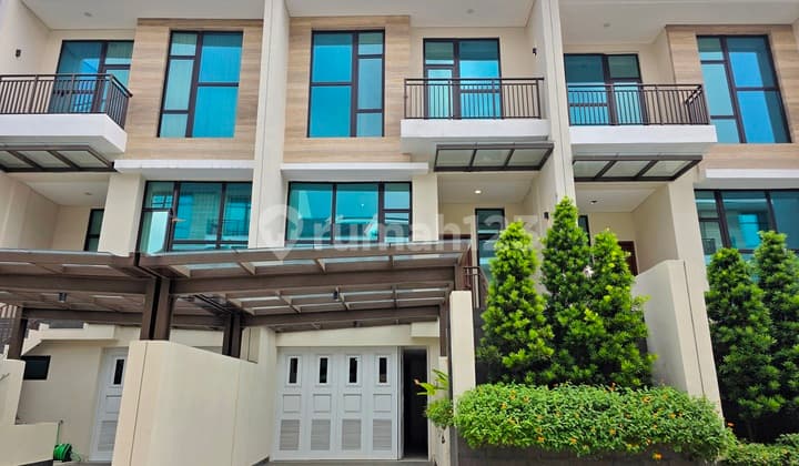 Pondok Indah Townhouse Rp 6,8 Milyar Siap Huni, Jakarta Selatan
