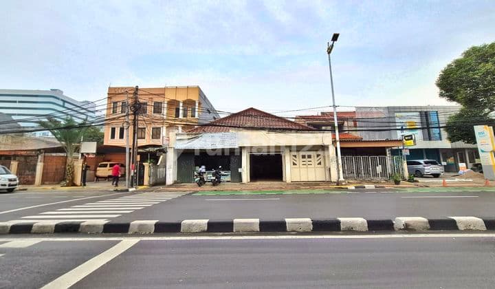 Tanah Dewi Sartika Bangunan Tua luas 1133 m2, Jakarta Timur