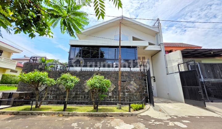 Rumah Cinere Full Furnished Siap Huni di Limo, Cinere