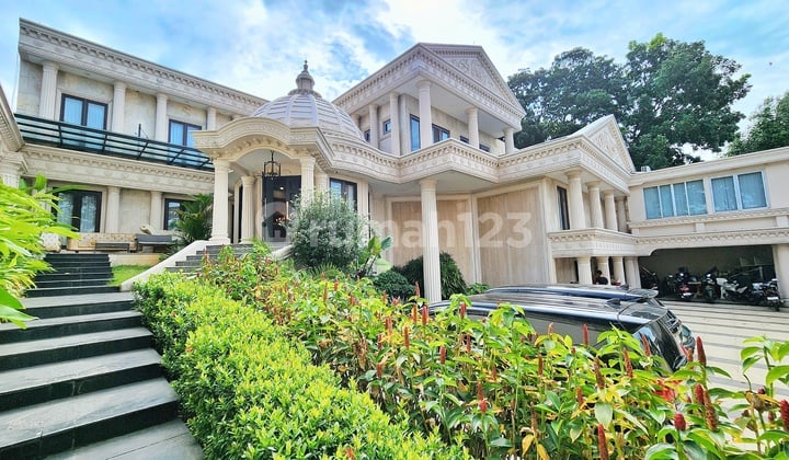 Rumah Mewah Villa Cinere Mas Desain Classic Cinere, Depok