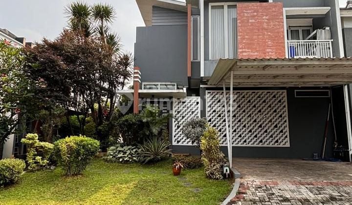 Rumah De Latinos Dengan Taman Semi Furnished BSD, Tangsel