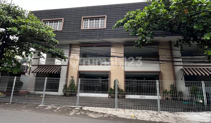 Dijual Tempat Usaha.di Jalan Raya Kalimalang Jakarta Timur