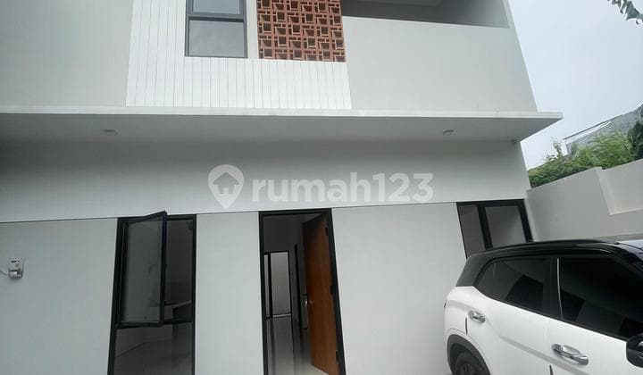 For Rent: New Luxurious House at Naman Regency, Pondok Kelapa, East Jakarta