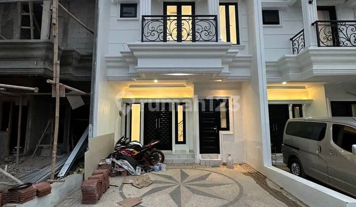 Di jual rumah ready dalam komplek shm, bebas banjir dekat stasiun