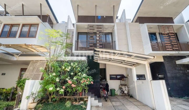 Di Jual Rumah Seken Siap Huni Dalam Komplek Di Jakarta Selatan