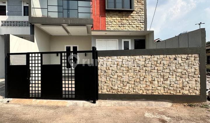 House Ready Stock Habitable 1.5 in Pasar Minggu, Jakarta.
