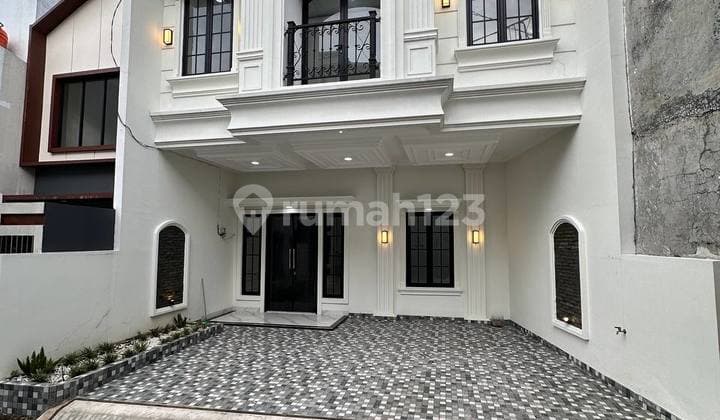 2-story Ready-to-Occupy House in Jagakarta, South Jakarta
