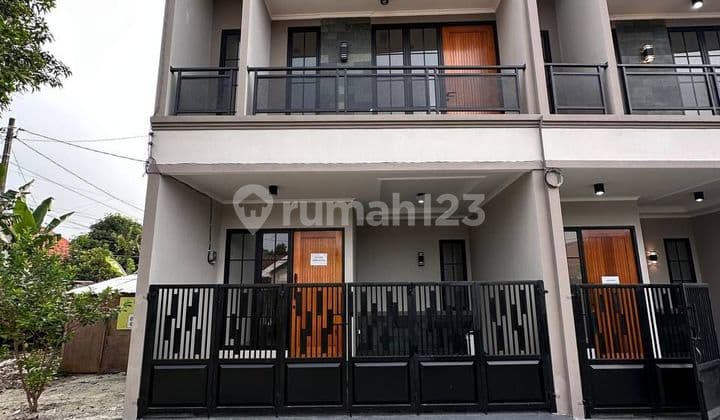 Rumah 2lantai Ready Siap Huni Di Dekat Pintutol Krukut Depok