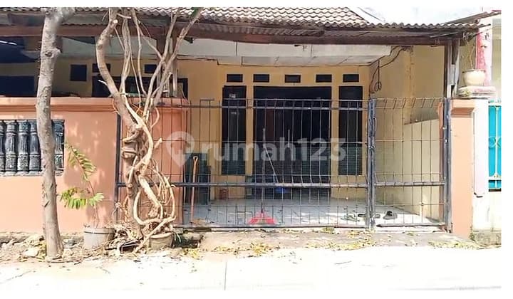Spacious House for Sale in Diwisma Asri